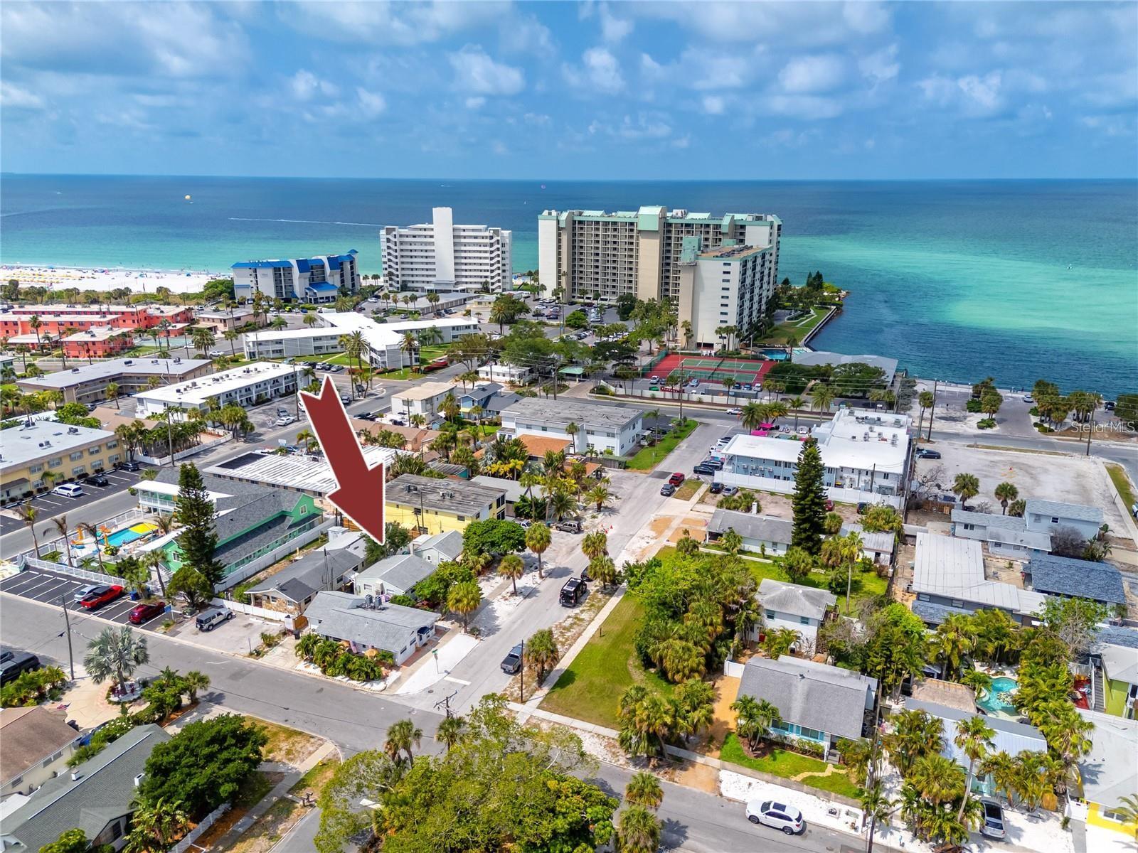 Image 5 of 6 For 610 72nd Avenue