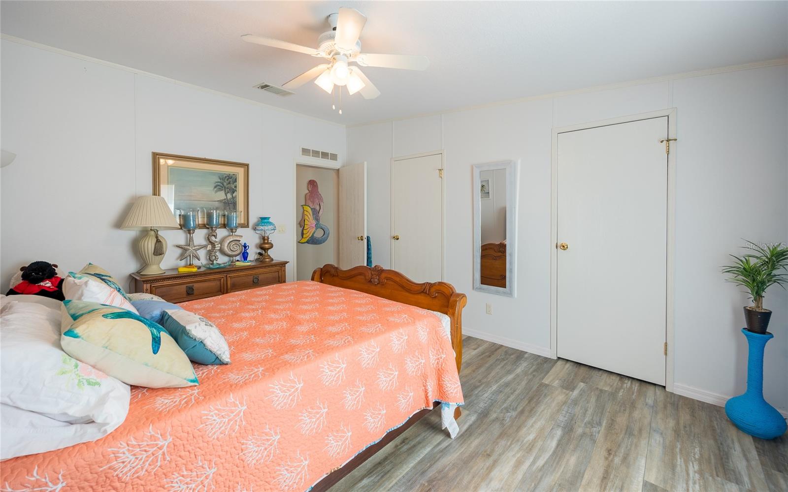 Image 23 of 69 For 8144 Weatherford Avenue