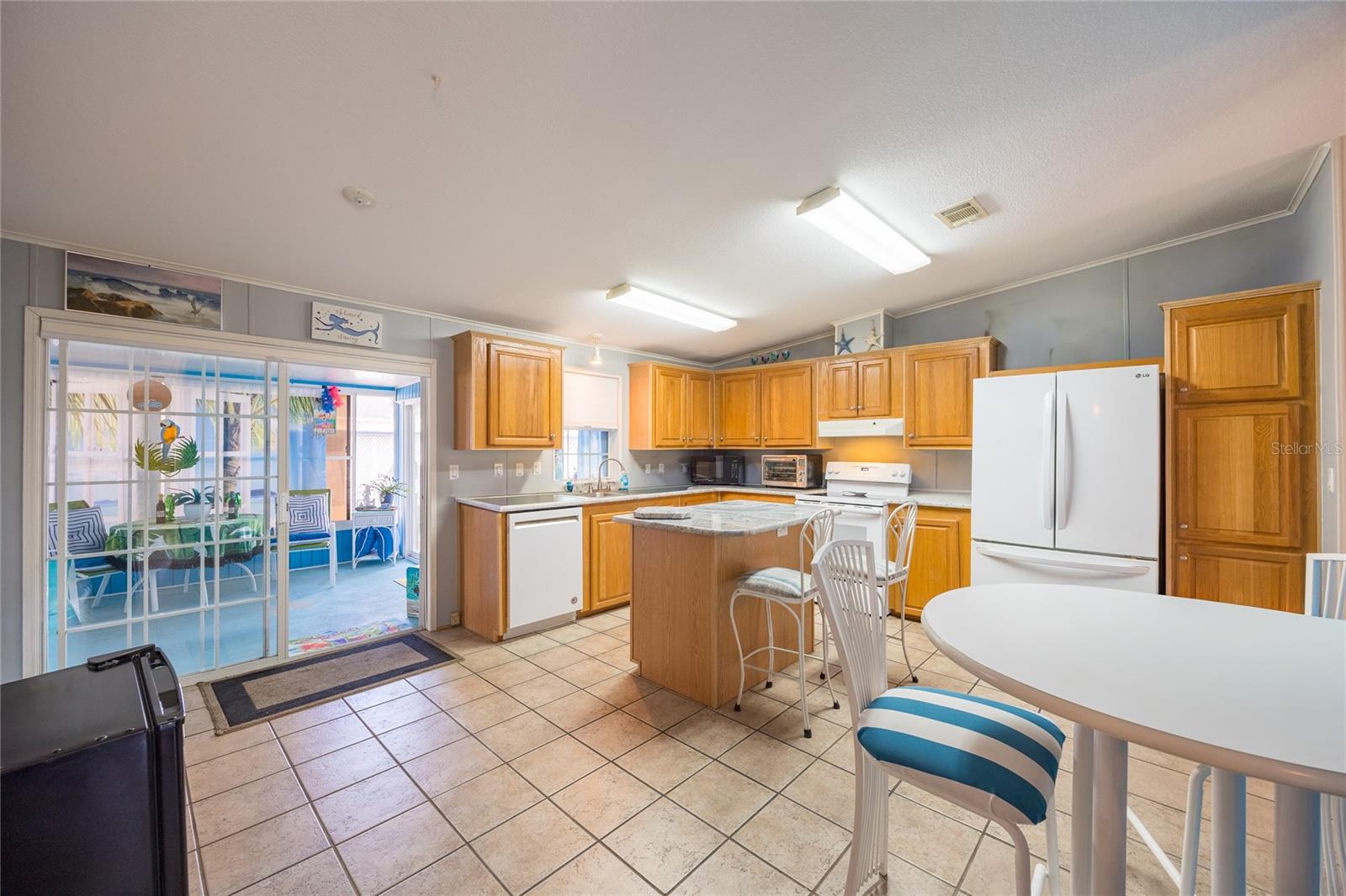 Image 30 of 69 For 8144 Weatherford Avenue