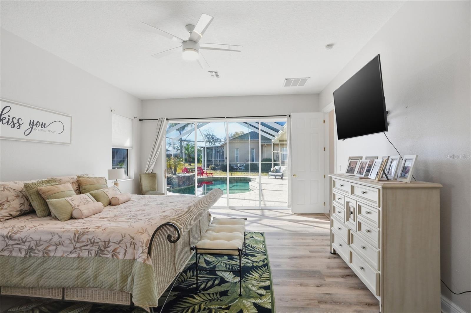 Image 25 of 43 For 13464 Satinwood Court