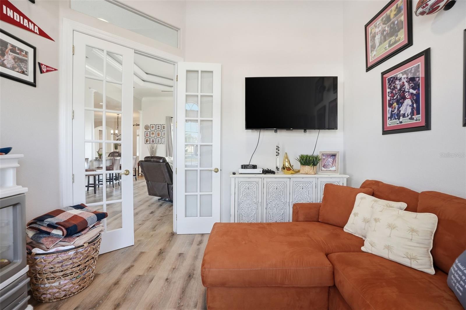 Image 31 of 43 For 13464 Satinwood Court