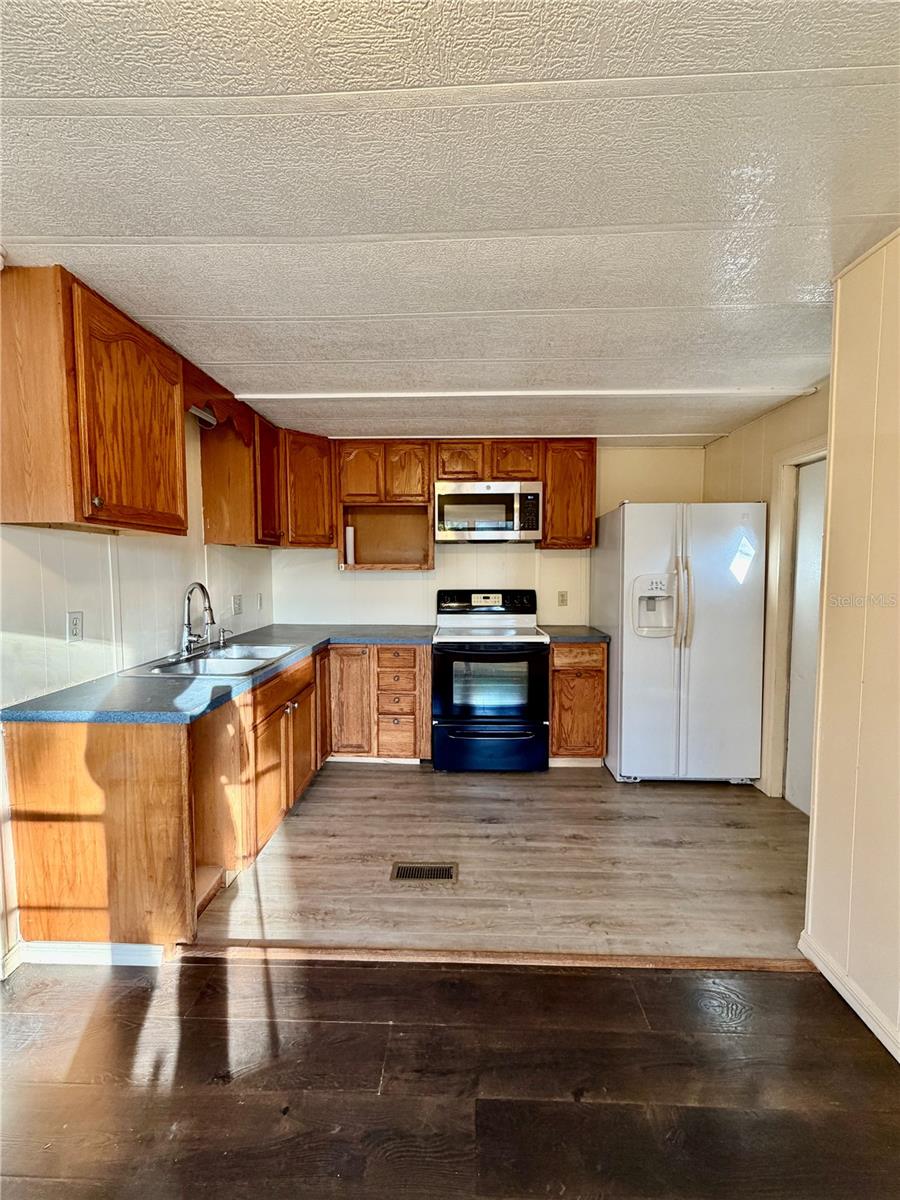 Image 2 of 12 For 26312 Chianina Drive