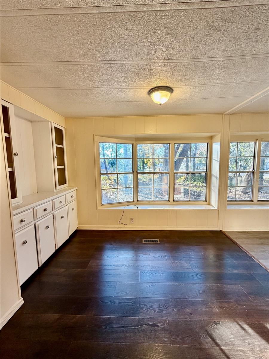 Image 3 of 12 For 26312 Chianina Drive