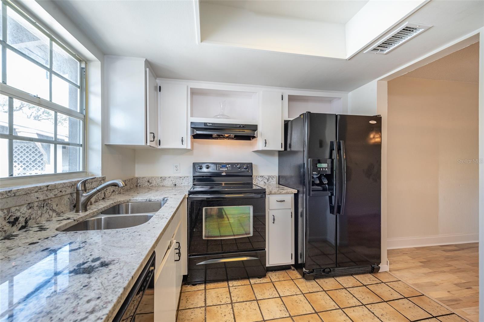 Image 7 of 17 For 6042 1st Avenue S 31