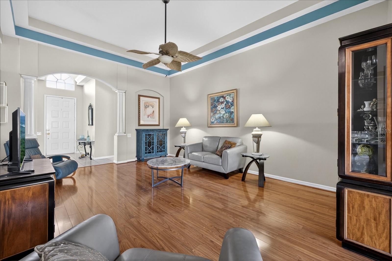 Image 14 of 49 For 9212 Bonnington Drive