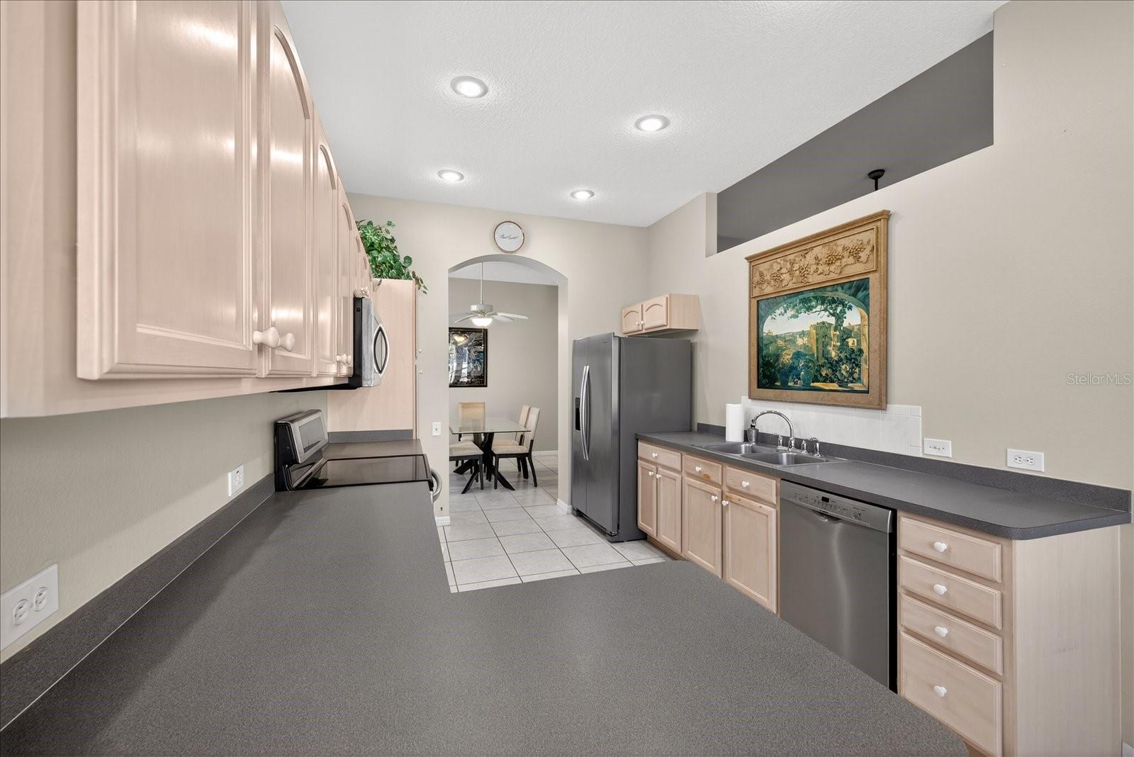 Image 18 of 49 For 9212 Bonnington Drive