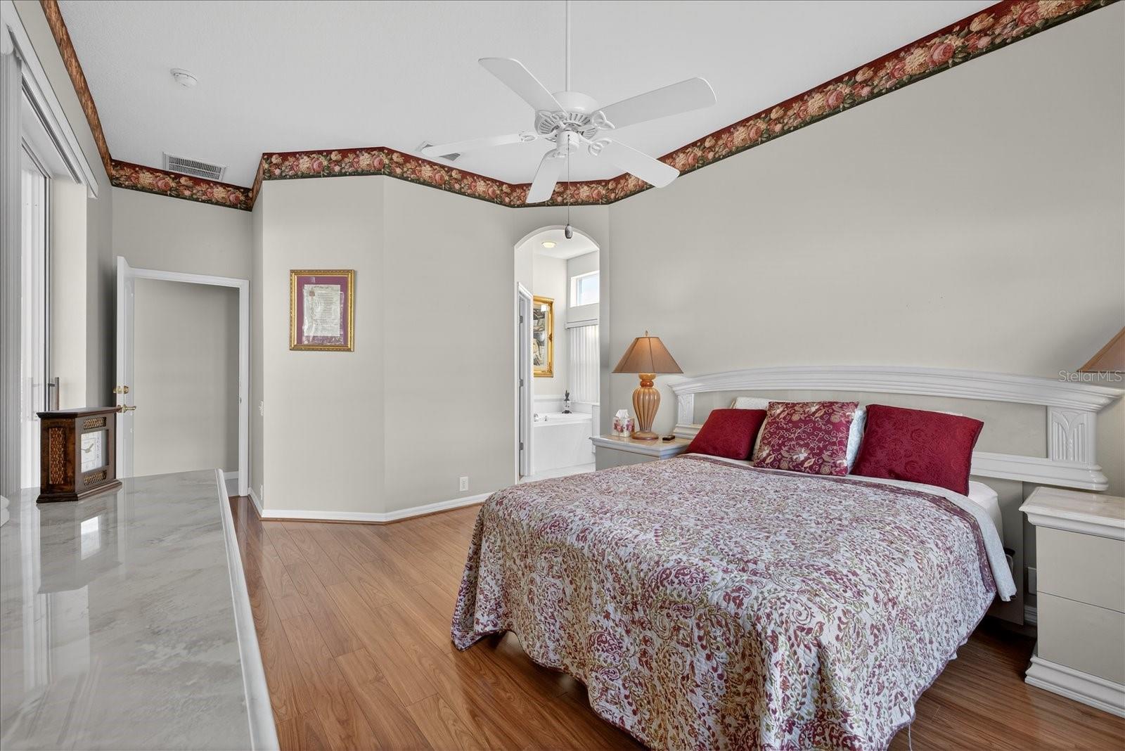 Image 23 of 49 For 9212 Bonnington Drive