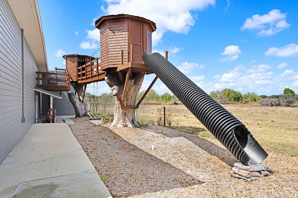 Image 50 of 77 For 14224 Lorraine Court