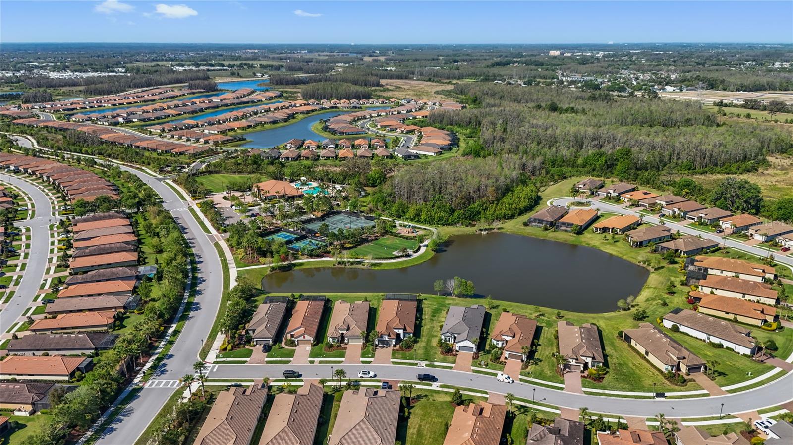 Image 40 of 48 For 11414 Juglans Drive