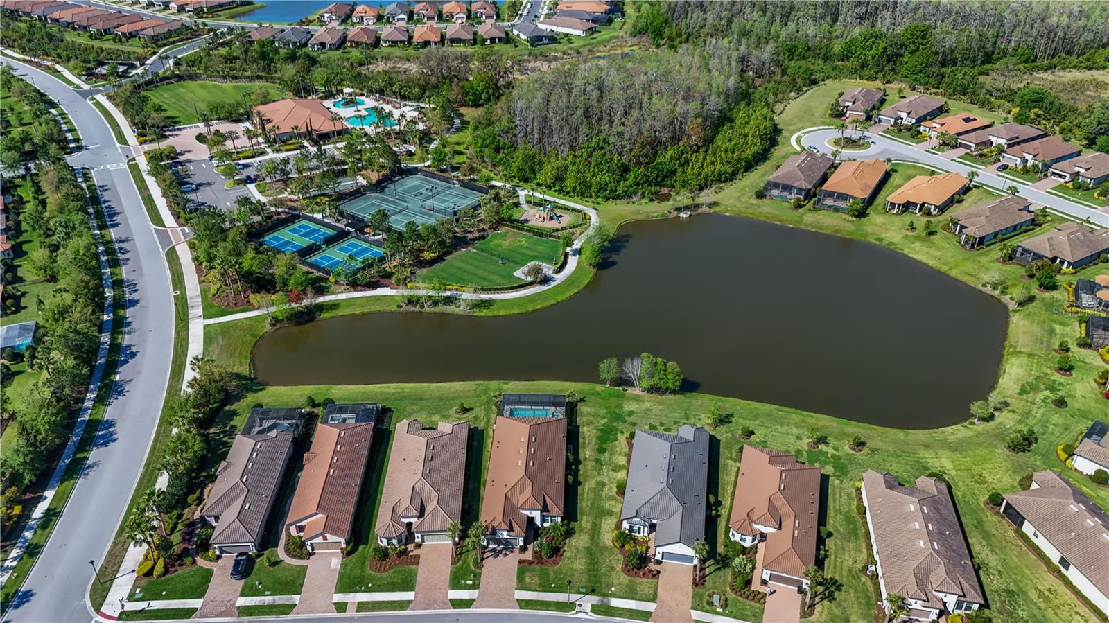 Image 41 of 48 For 11414 Juglans Drive