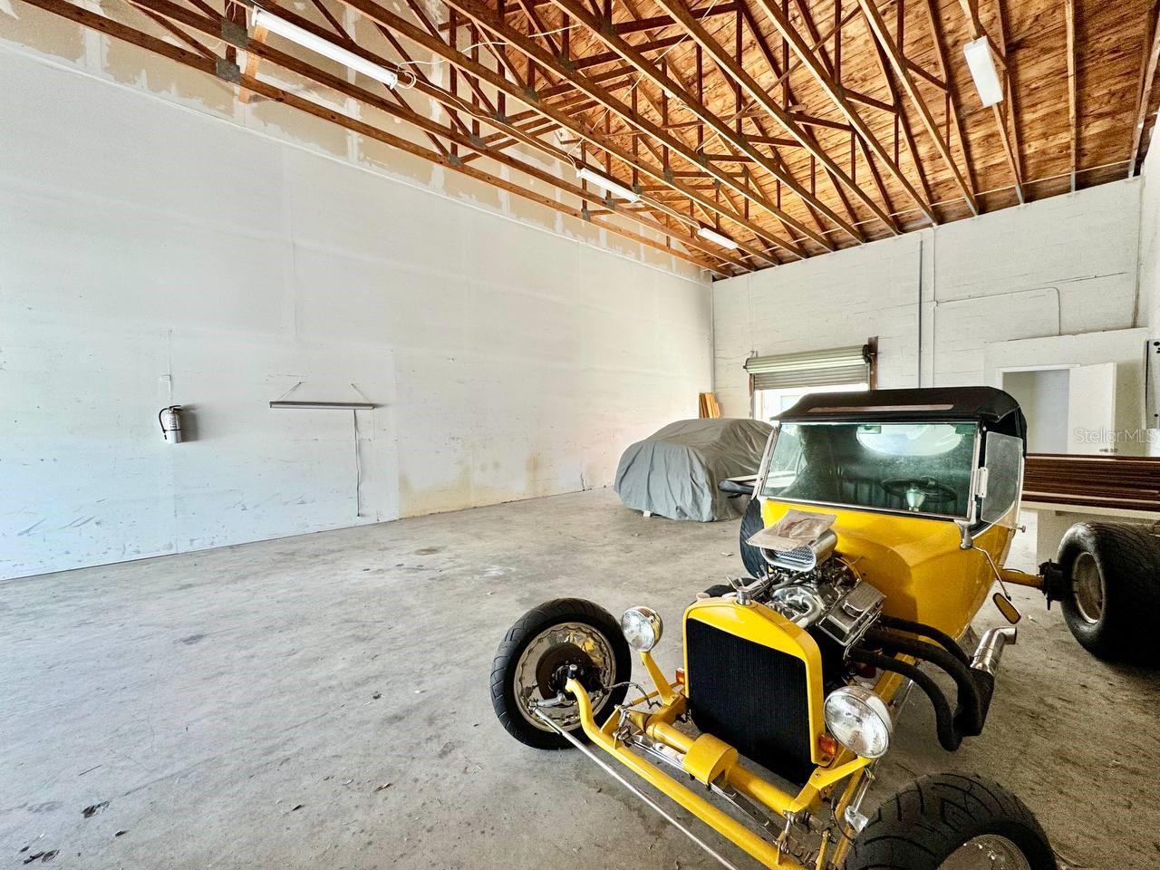 Image 4 of 8 For 7821 Clark Moody Boulevard