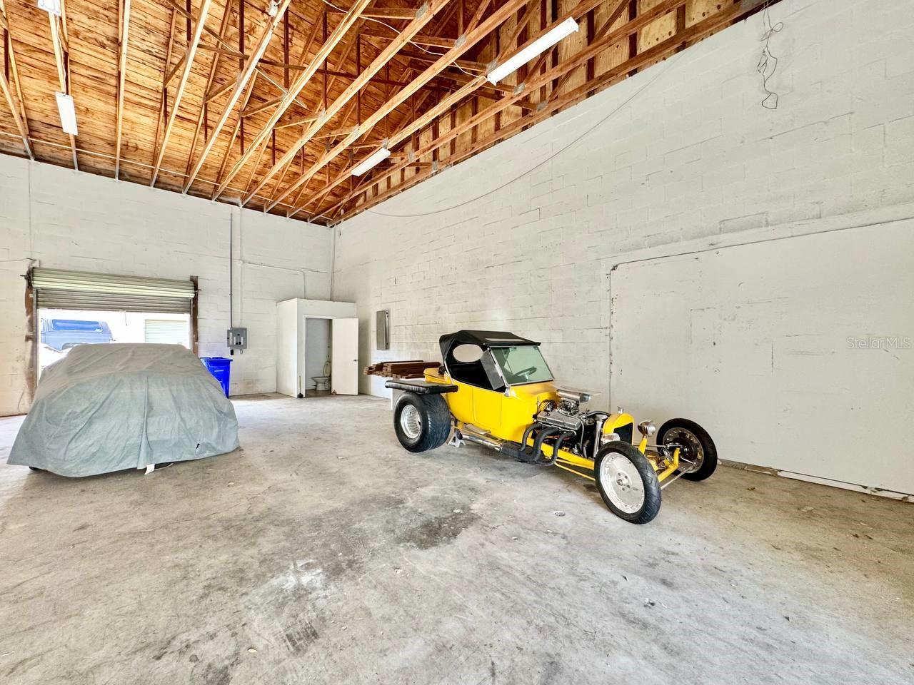 Image 5 of 8 For 7821 Clark Moody Boulevard