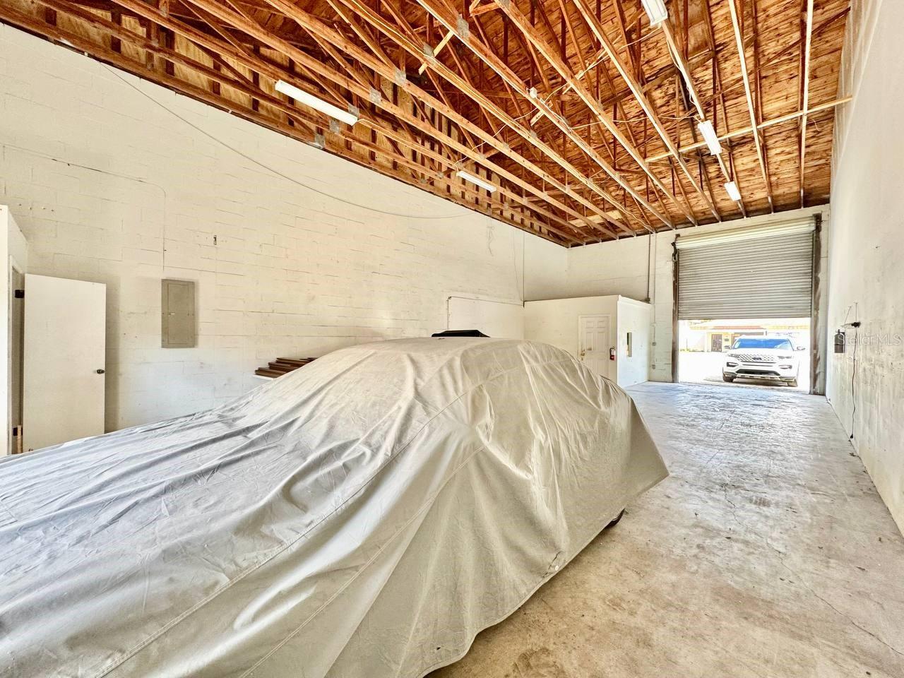 Image 6 of 8 For 7821 Clark Moody Boulevard