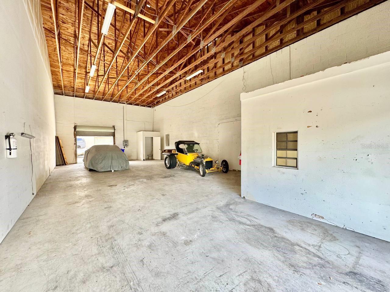 Image 8 of 8 For 7821 Clark Moody Boulevard