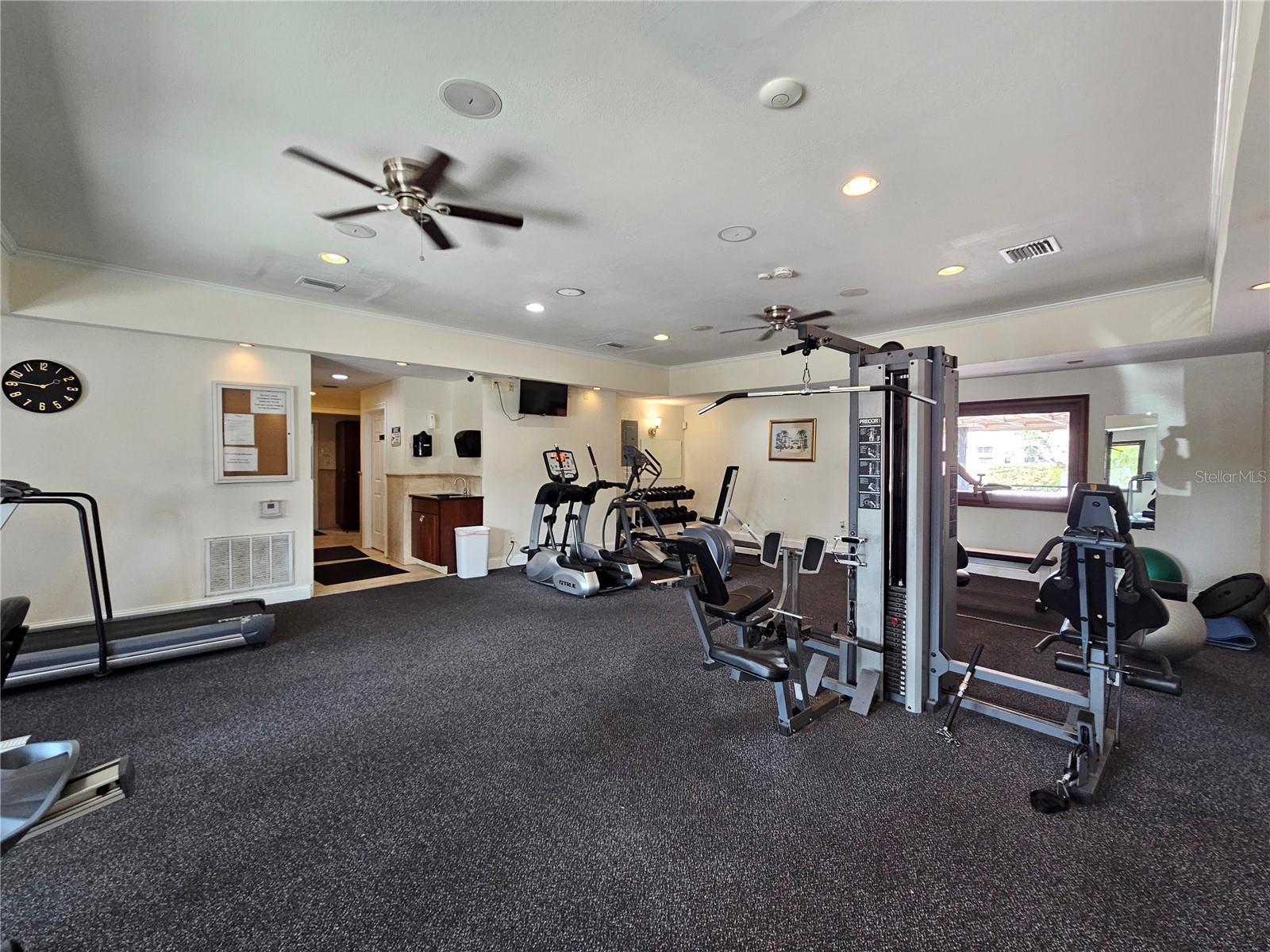 Image 49 of 58 For 10265 Gandy Boulevard N 1701