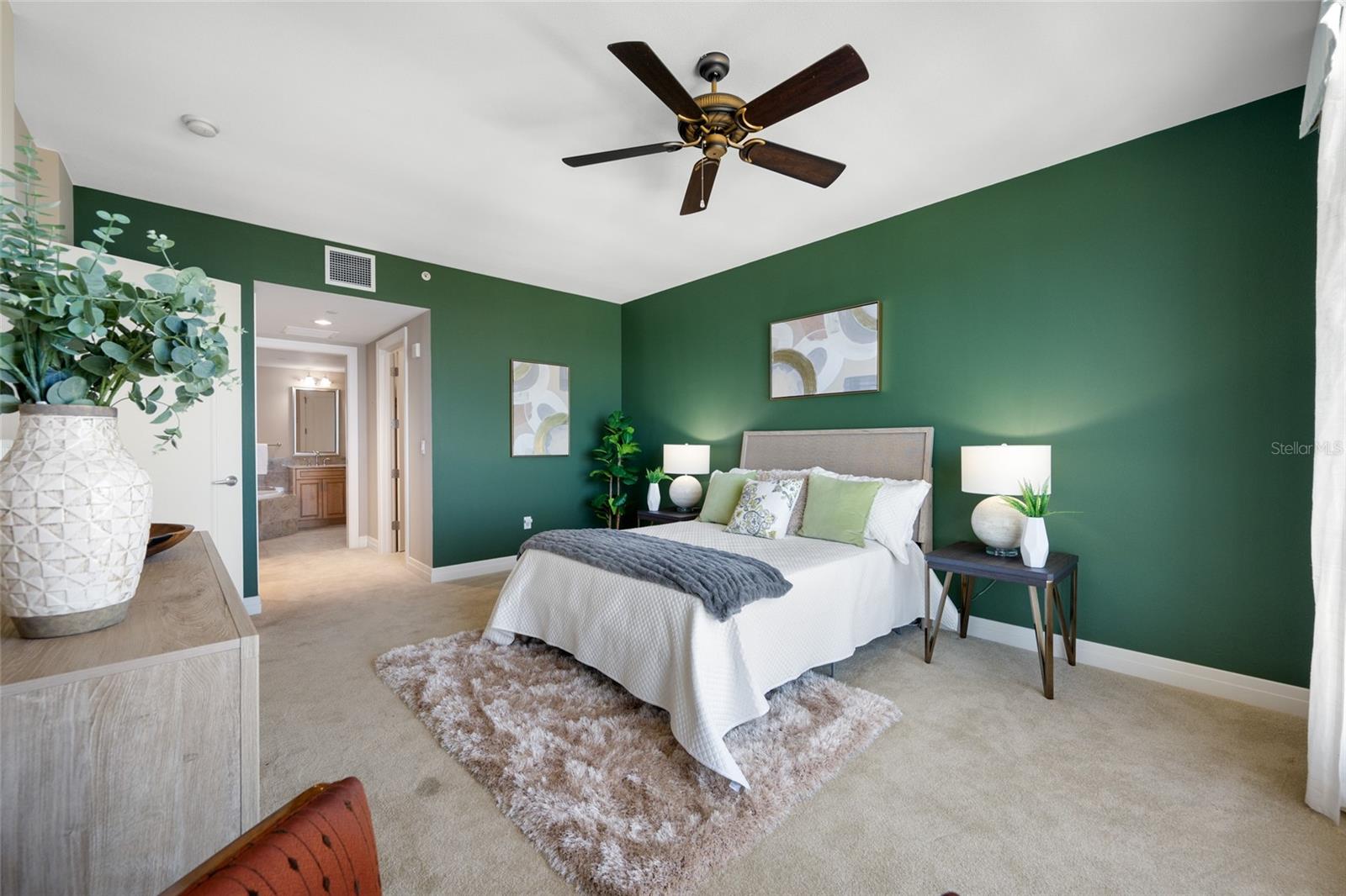 Image 30 of 78 For 331 Cleveland Street 1204