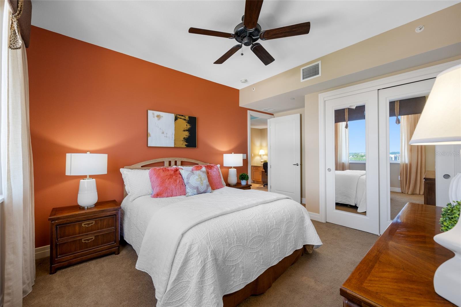 Image 36 of 78 For 331 Cleveland Street 1204