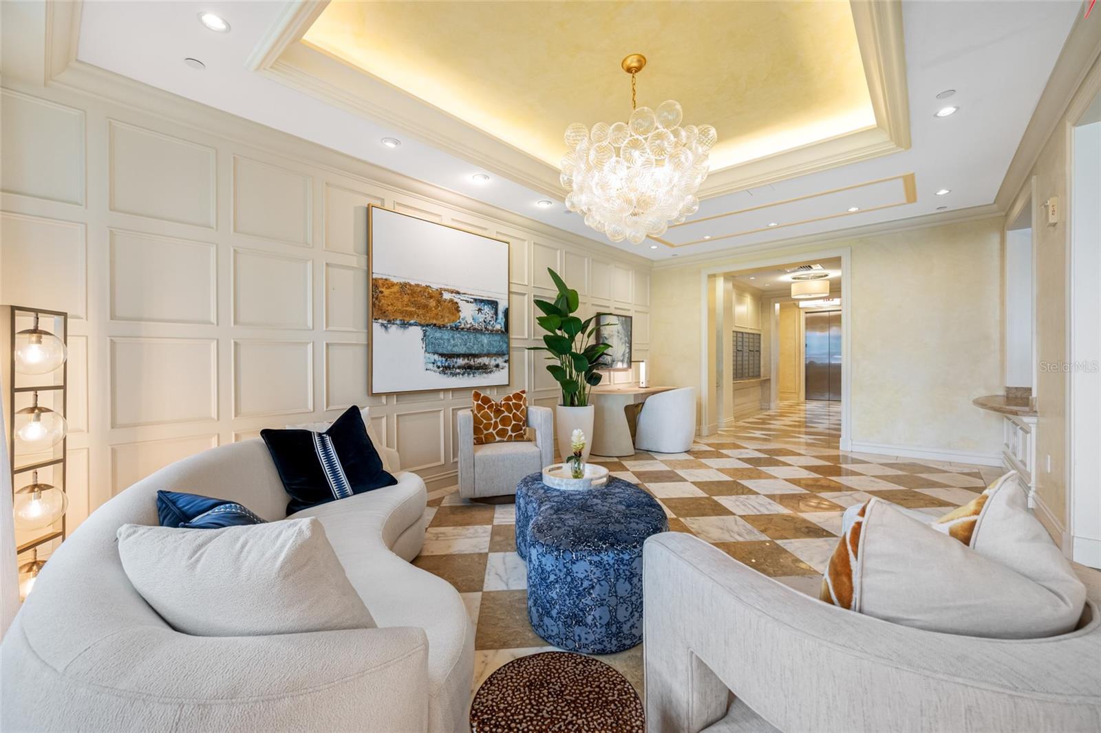 Image 62 of 78 For 331 Cleveland Street 1204