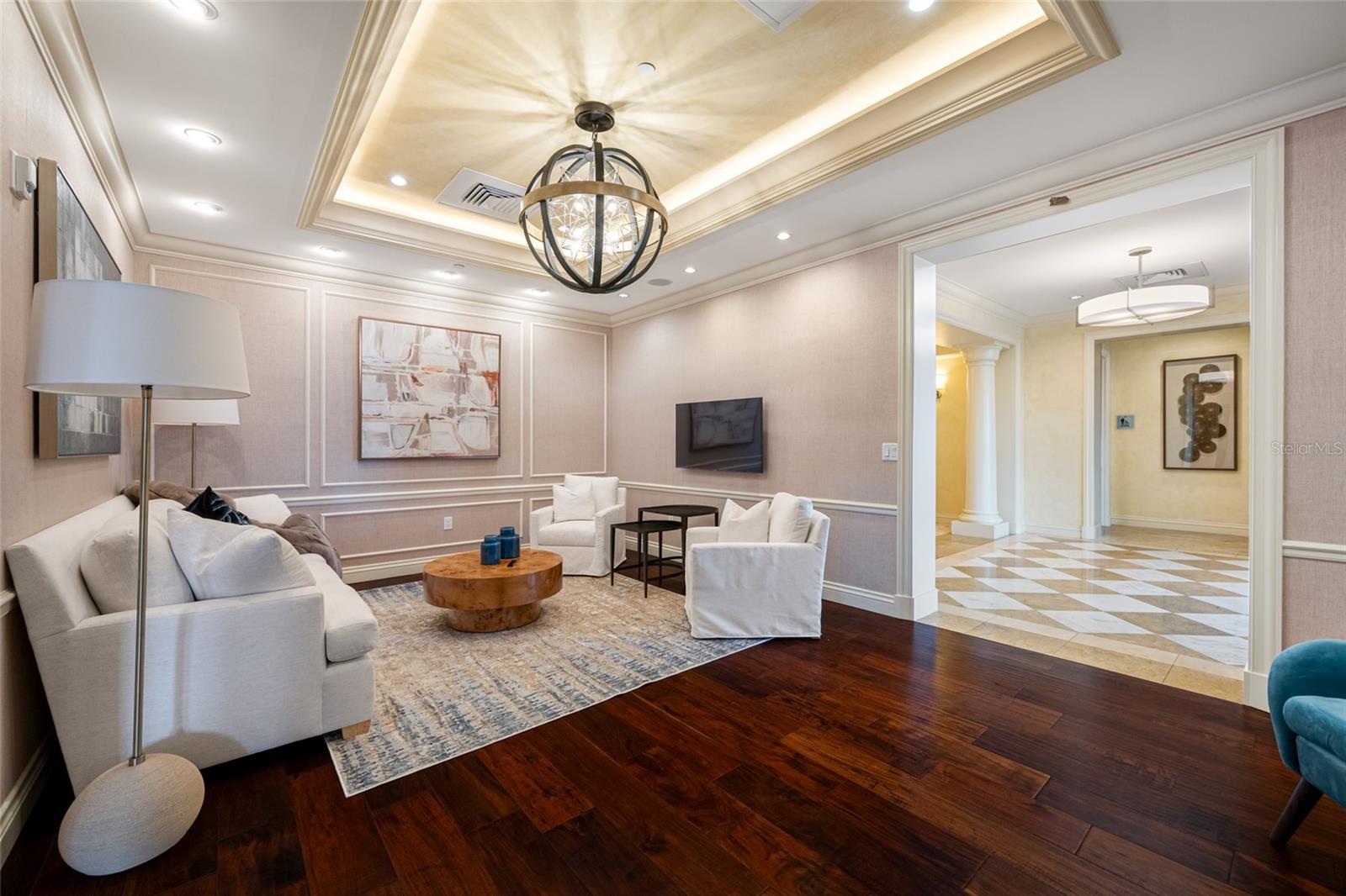 Image 68 of 78 For 331 Cleveland Street 1204