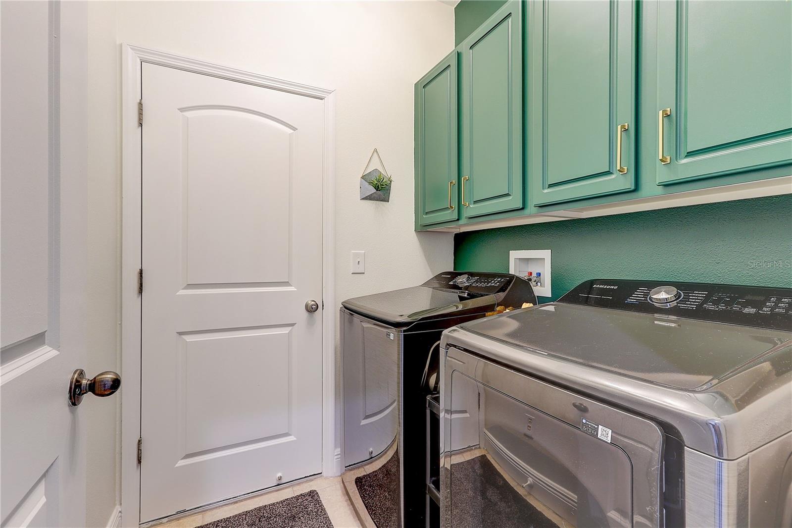 Image 38 of 82 For 2410 Hawks Point Court