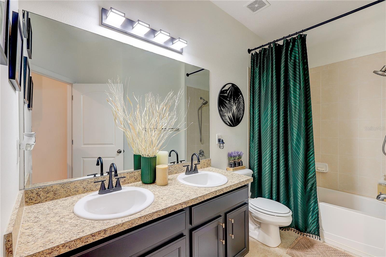 Image 39 of 82 For 2410 Hawks Point Court