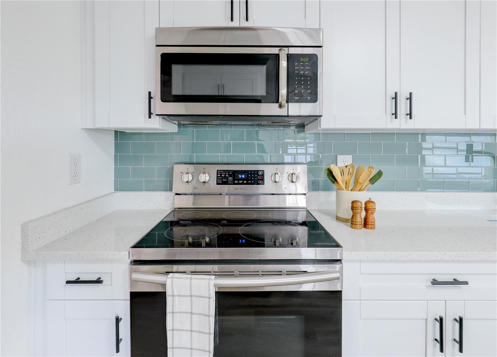 Image 12 of 47 For 9010 Hamilton Avenue