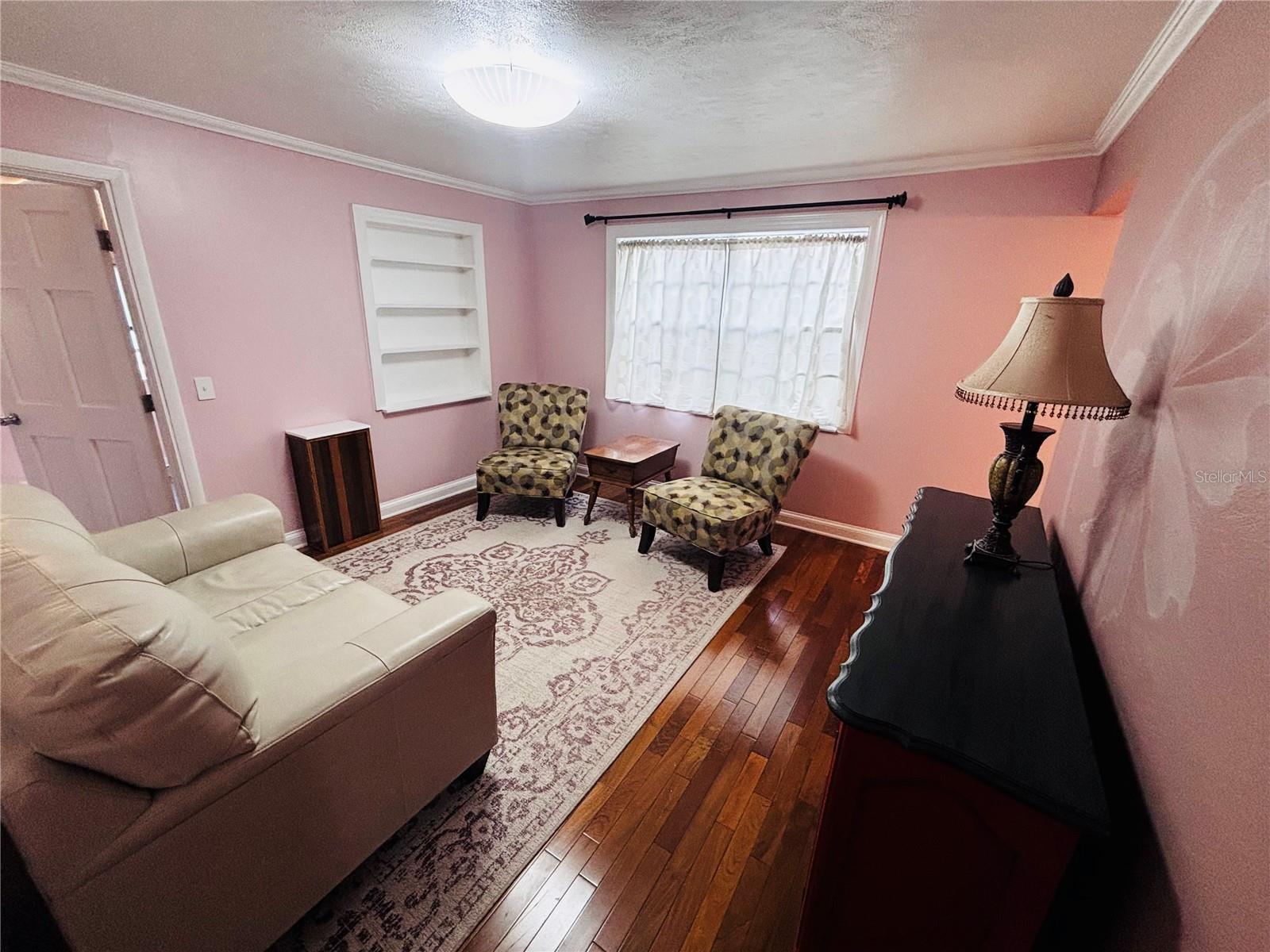 Image 12 of 38 For 34723 Missionary Road