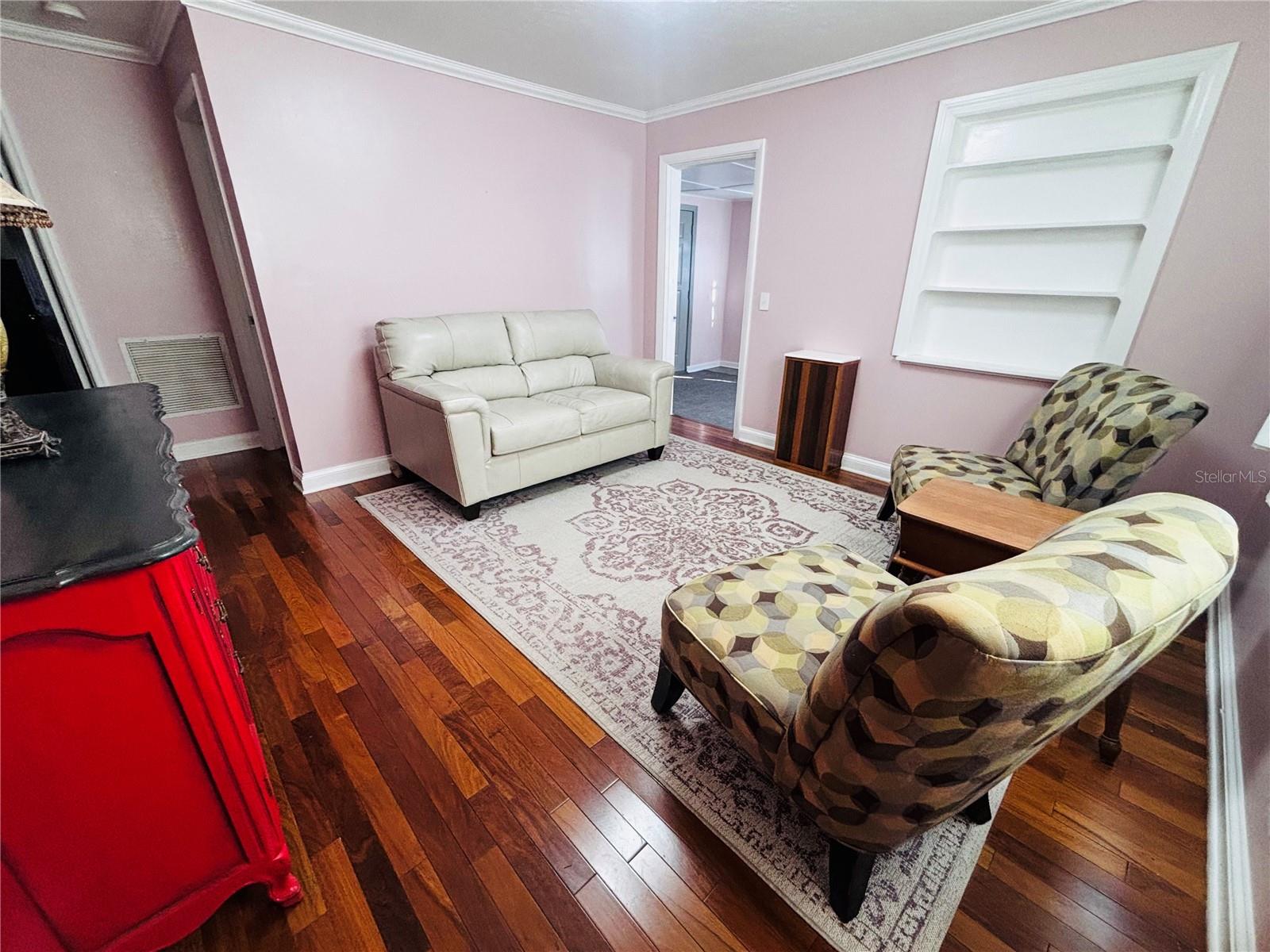 Image 14 of 38 For 34723 Missionary Road