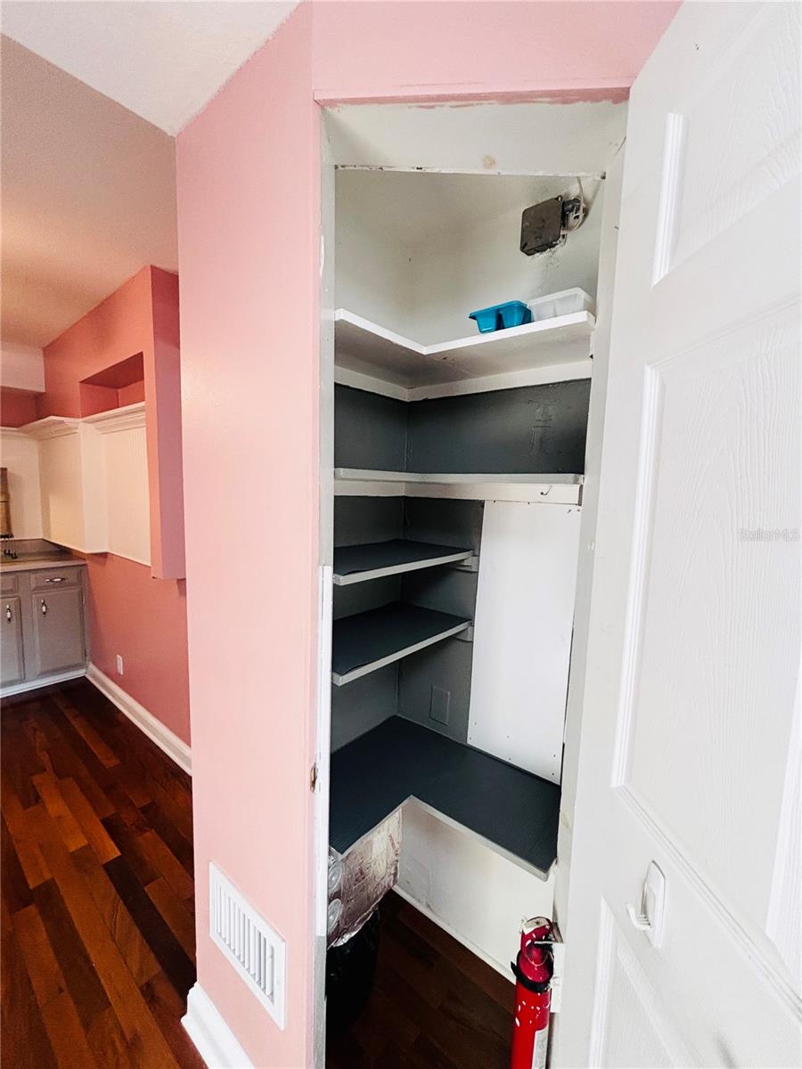 Image 16 of 38 For 34723 Missionary Road