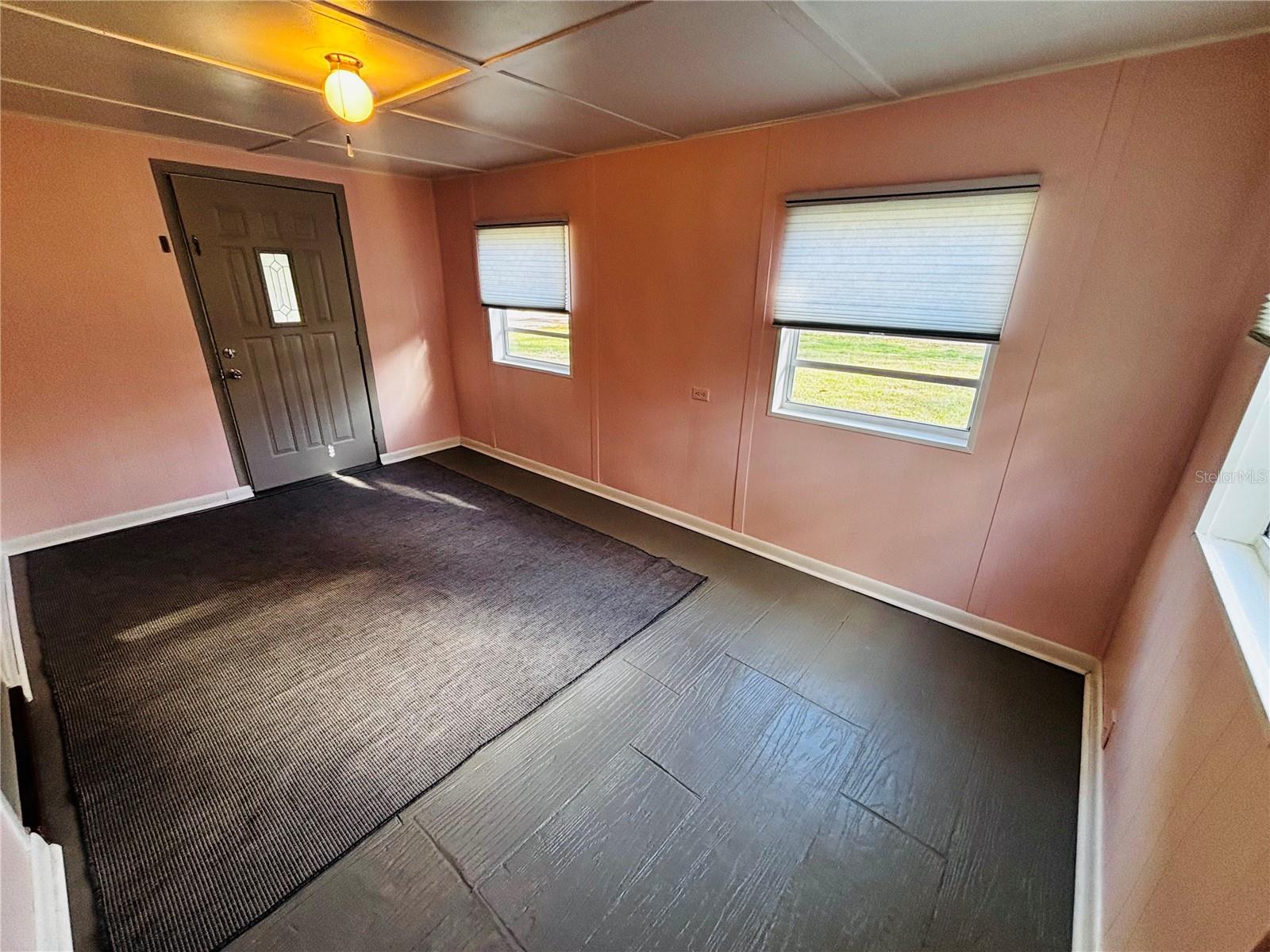 Image 21 of 38 For 34723 Missionary Road