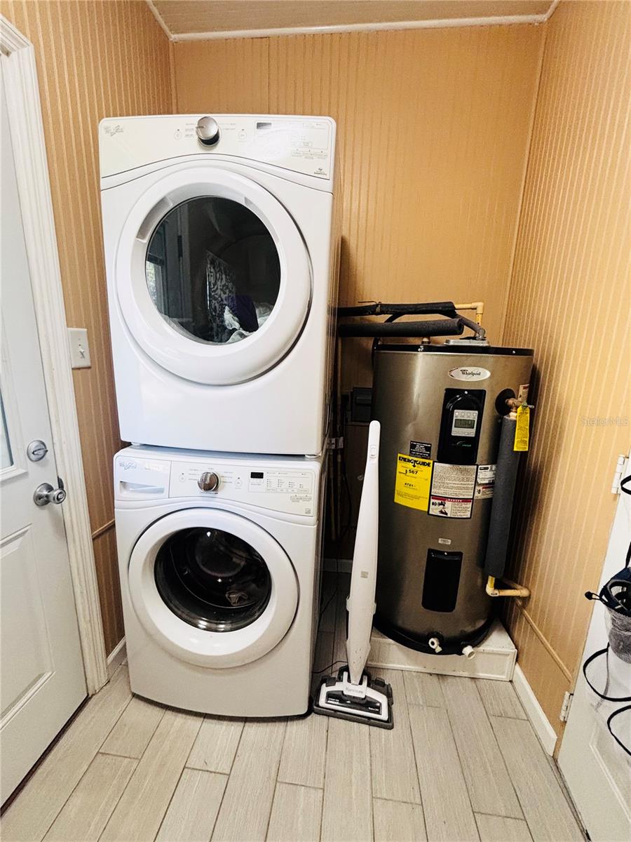 Image 26 of 38 For 34723 Missionary Road