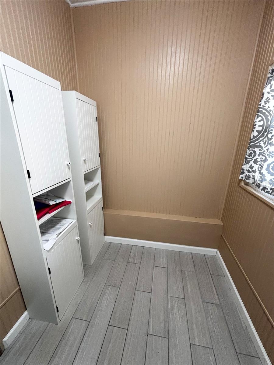 Image 27 of 38 For 34723 Missionary Road