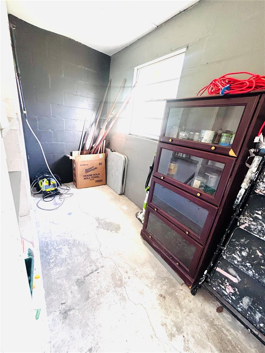 Image 31 of 38 For 34723 Missionary Road