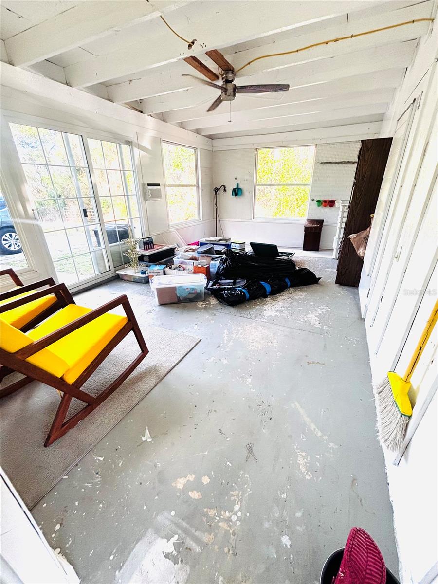 Image 33 of 38 For 34723 Missionary Road