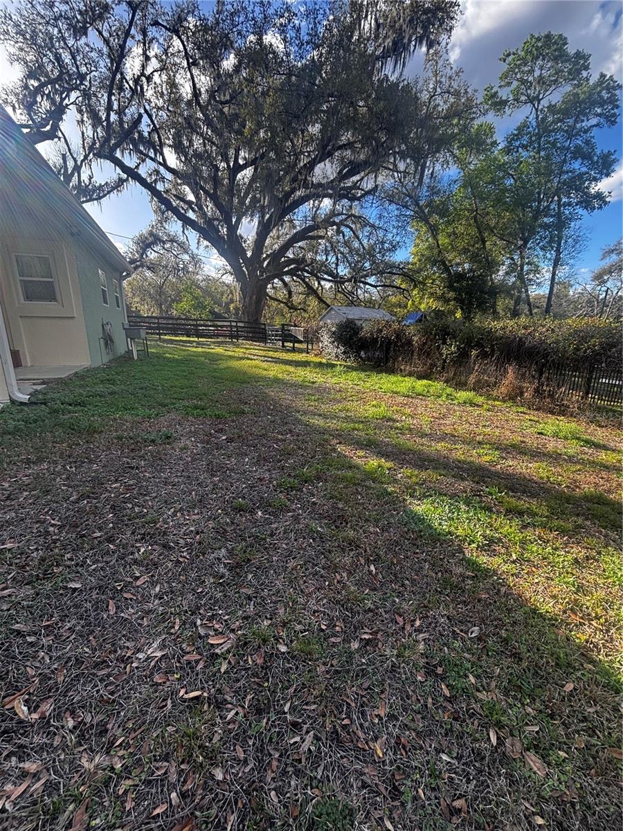 Image 34 of 38 For 34723 Missionary Road