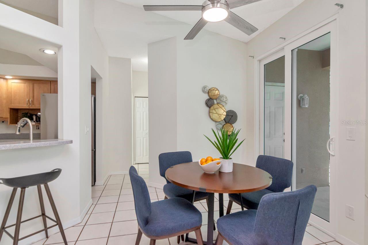 Image 29 of 70 For 835 Christina Circle