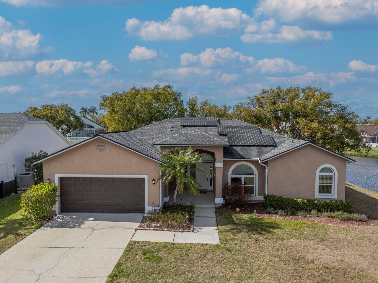 Image 52 of 70 For 835 Christina Circle