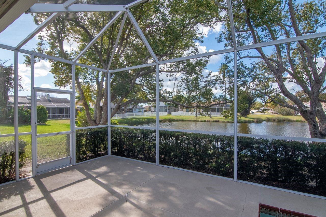 Image 62 of 70 For 835 Christina Circle