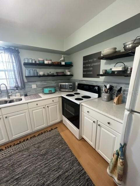 Image 11 of 30 For 1706 Belleair Forest Drive 222