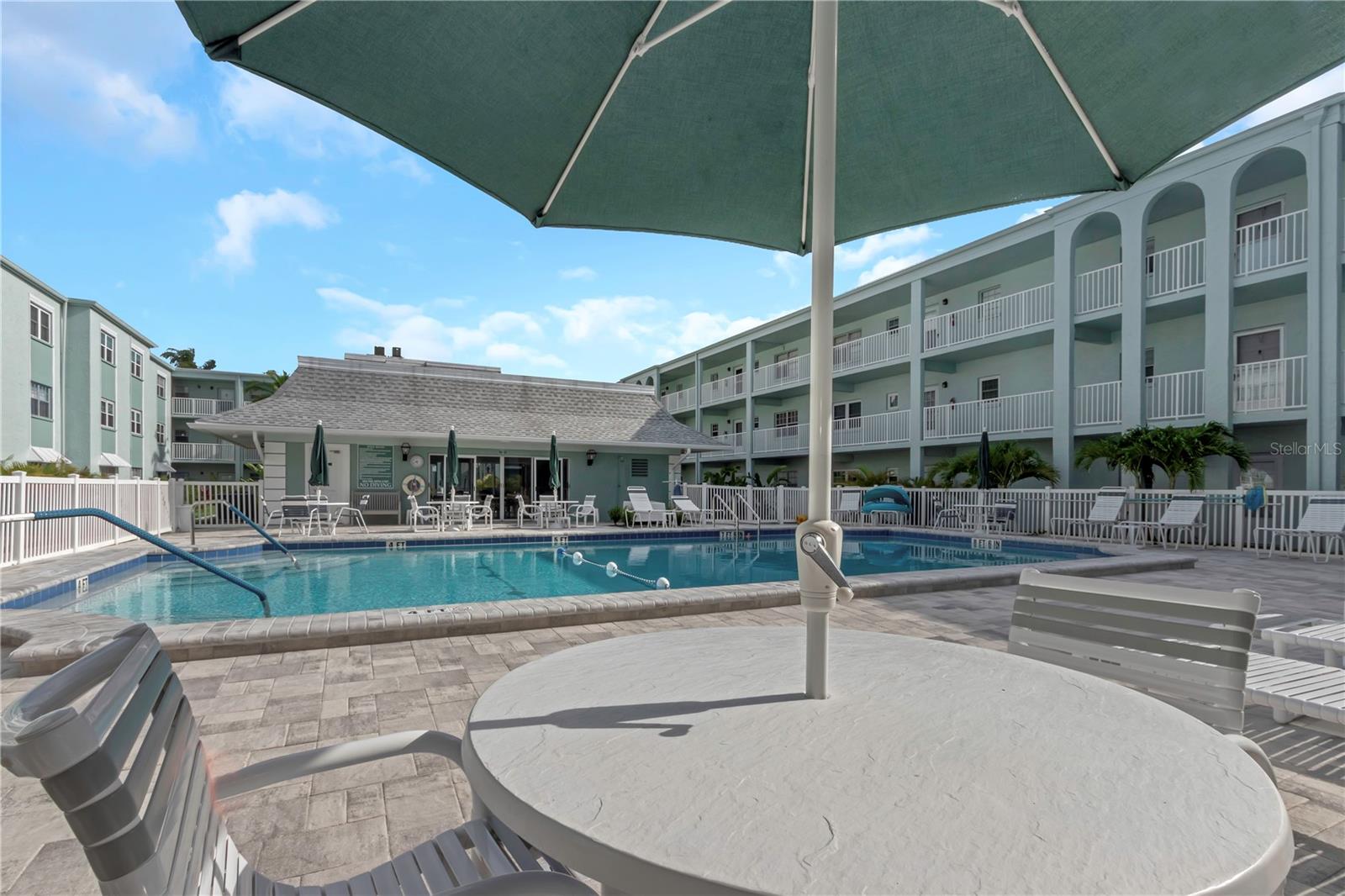 Image 23 of 30 For 1706 Belleair Forest Drive 222