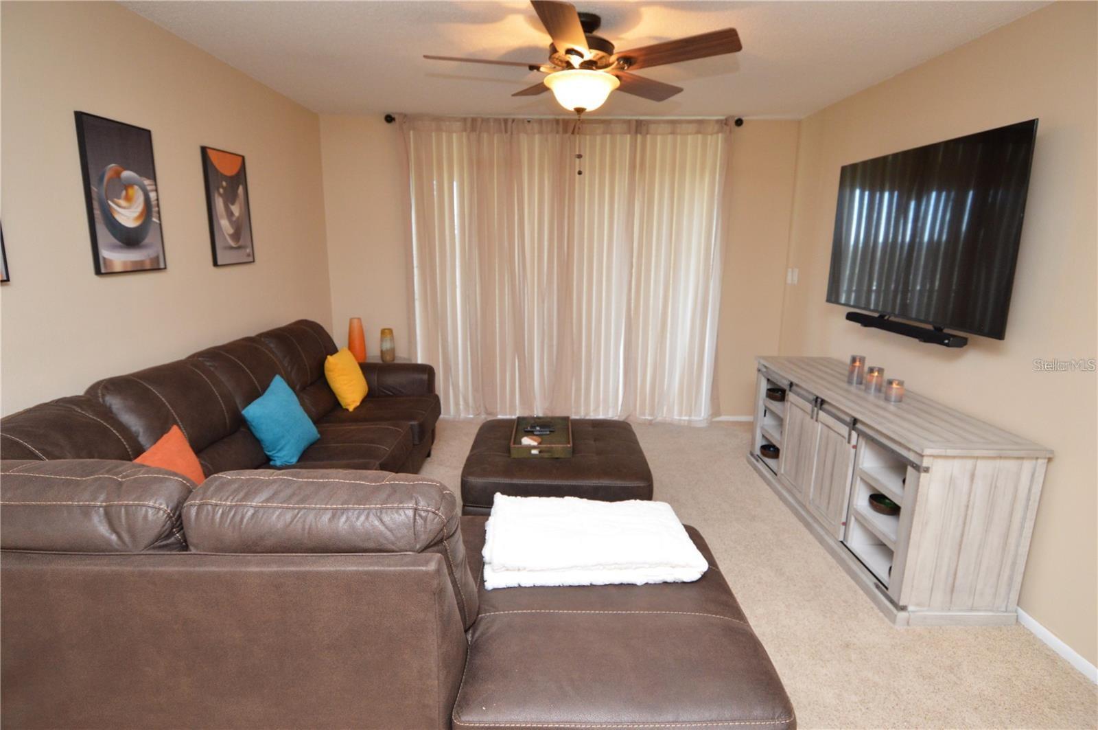 Image 23 of 100 For 1316 Pasadena Avenue S 407