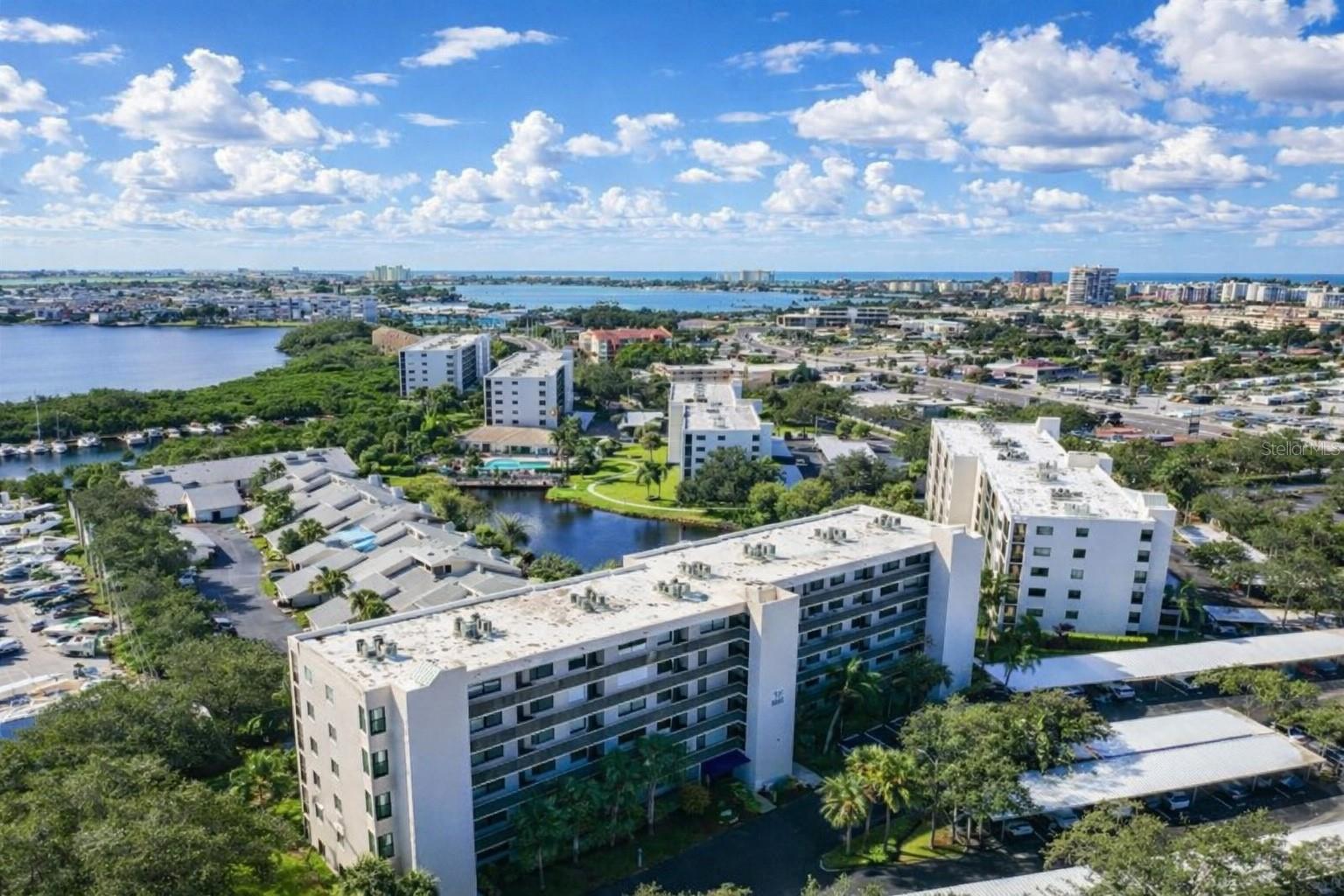 Image 3 of 100 For 1316 Pasadena Avenue S 407