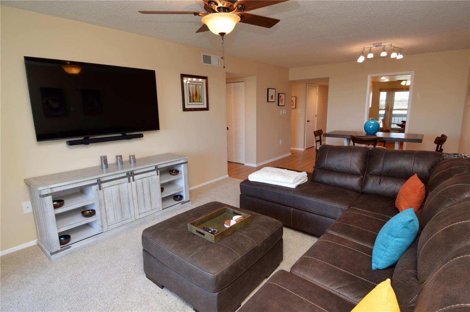 Image 33 of 100 For 1316 Pasadena Avenue S 407