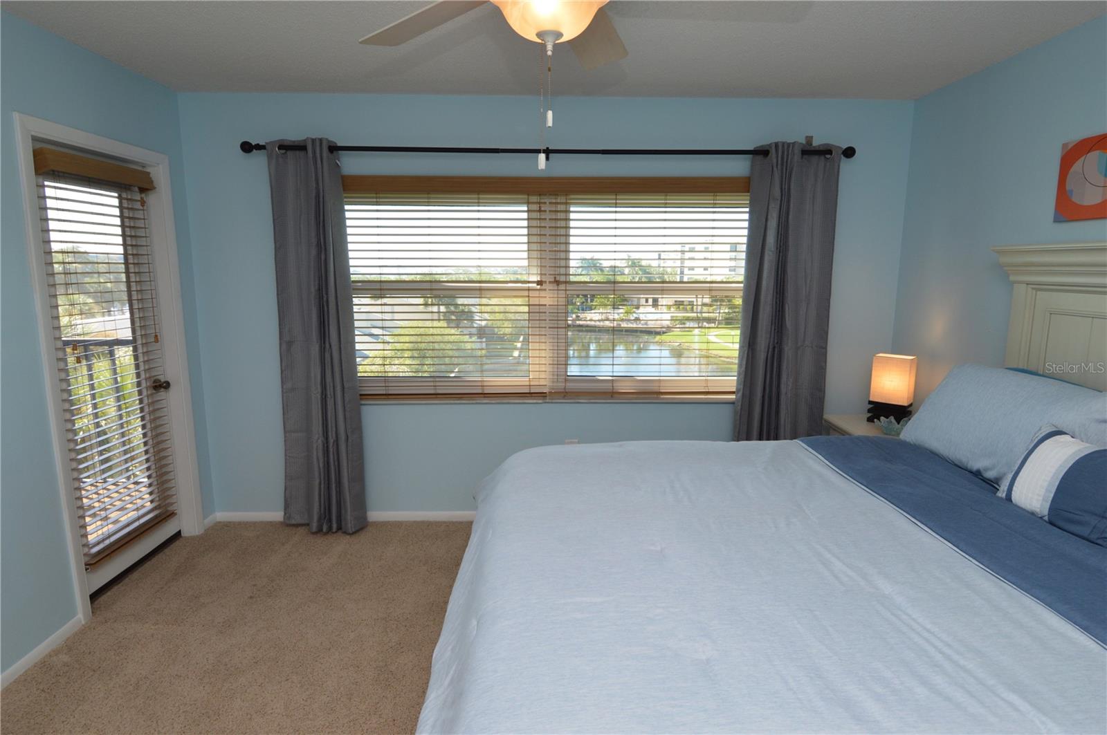 Image 35 of 100 For 1316 Pasadena Avenue S 407