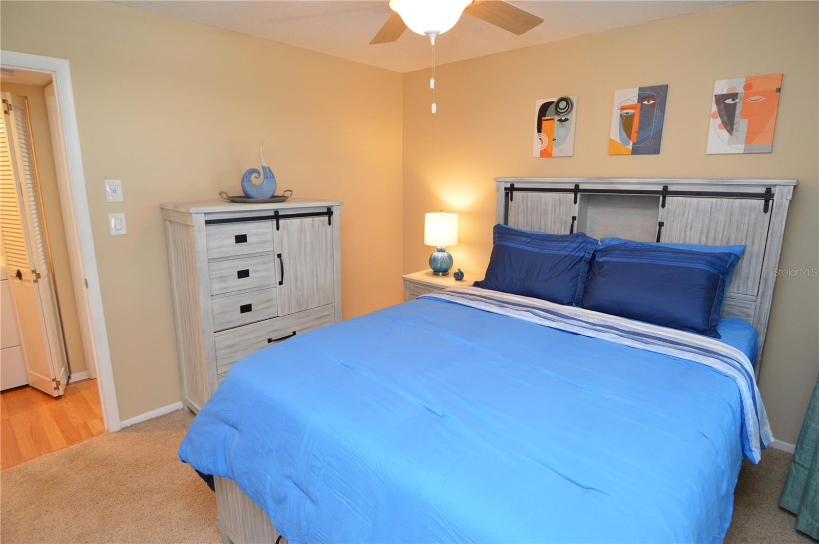 Image 52 of 100 For 1316 Pasadena Avenue S 407