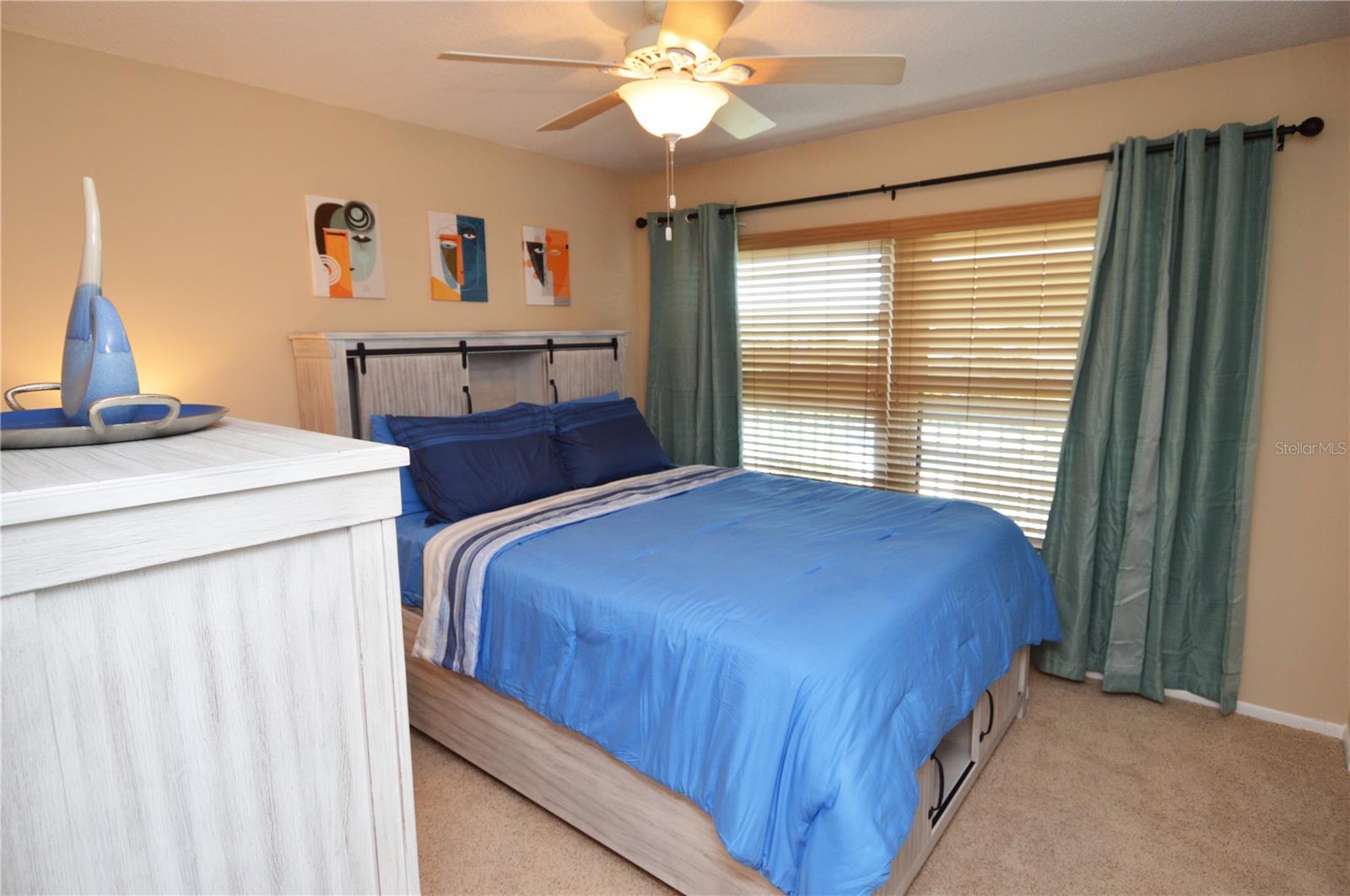 Image 54 of 100 For 1316 Pasadena Avenue S 407