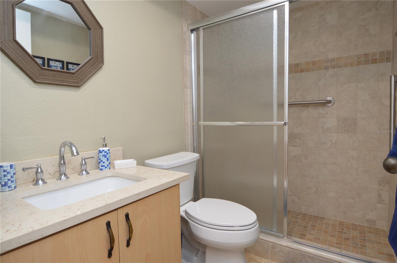 Image 63 of 100 For 1316 Pasadena Avenue S 407