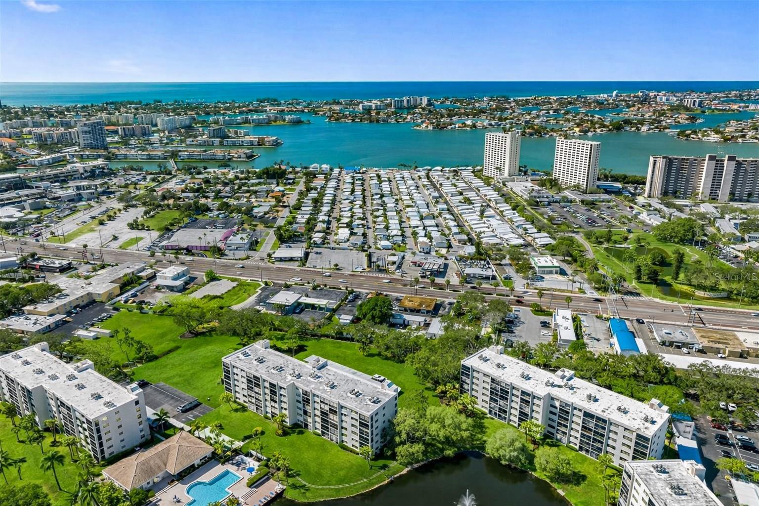 Image 67 of 100 For 1316 Pasadena Avenue S 407