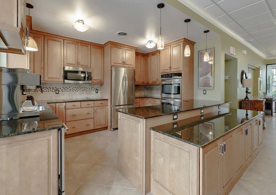 Image 72 of 100 For 1316 Pasadena Avenue S 407