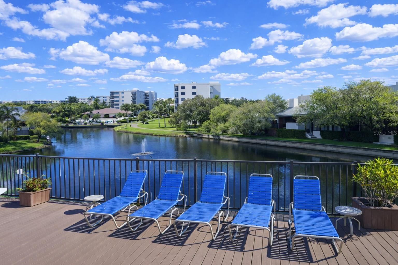 Image 89 of 100 For 1316 Pasadena Avenue S 407